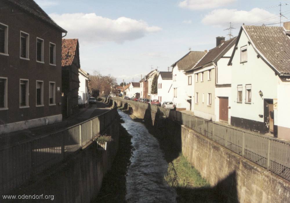 Zurueck